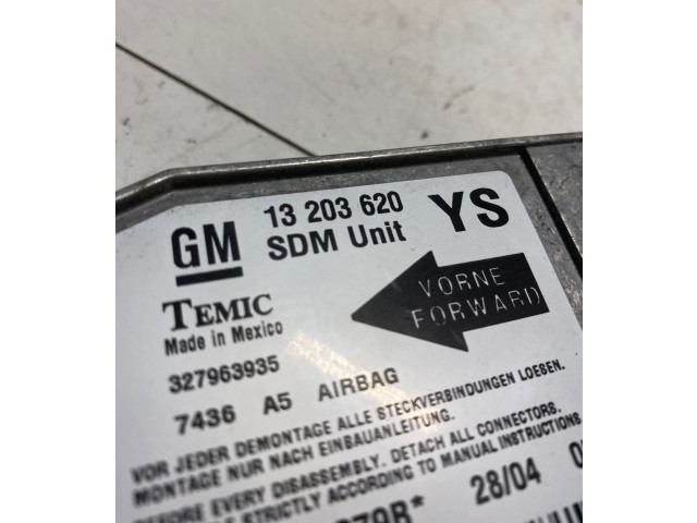 Блок подушек безопасности 327963935, 13203620 Opel Meriva A