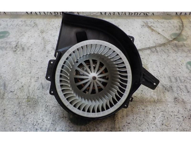 Вентилятор печки    6R1819015   Audi A1