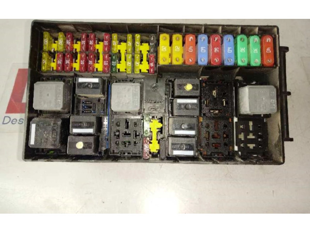 Блок предохранителей 9T1T14A067AA, 9T1T14A067AA   Ford Transit -  Tourneo Connect    