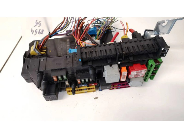 Pojistková skříňka 2129003822 Mercedes-Benz E W212 2015