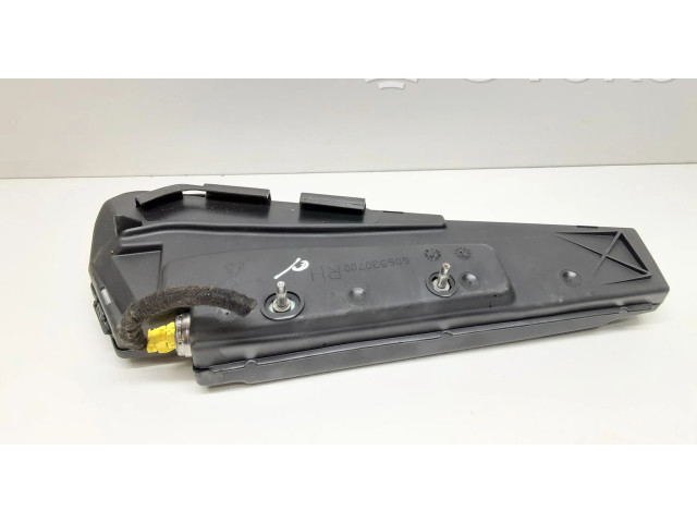 Подушка безопасности в сиденье 30715730 Volvo V70