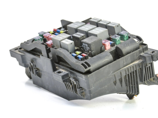 Блок предохранителей 919502G740, 91950-2G740 KIA Magentis