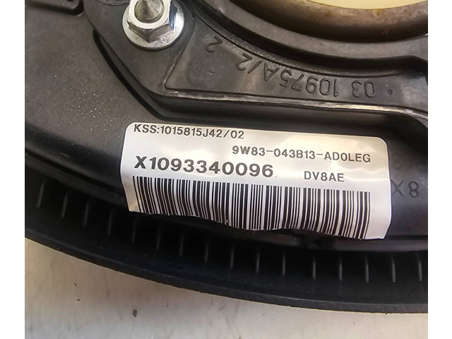 Подушка безопасности водителя 9W83043B13 Jaguar XF X250