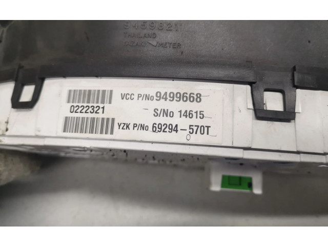 Панель приборов 9499668, 69294570T   Volvo V70       