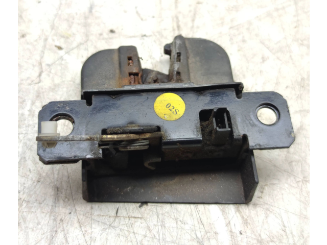 Замок багажника 7H0827506 Volkswagen Transporter - Caravelle T5 2003 - 2015 года