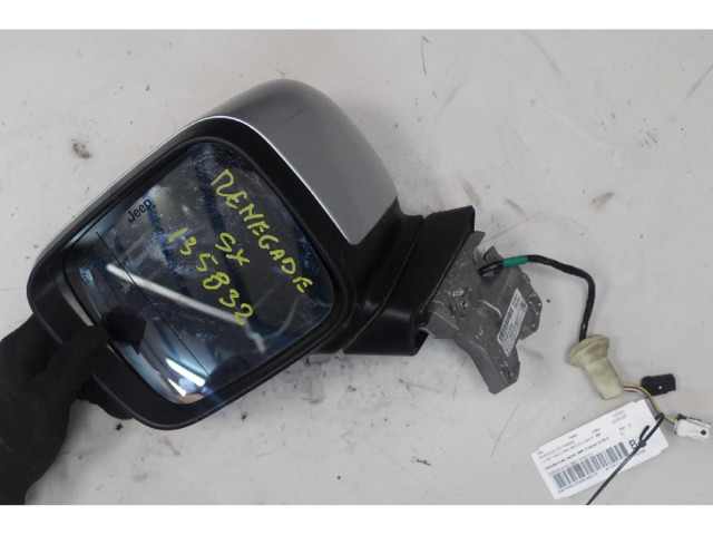 Зеркало электрическое        Jeep Renegade  2014- года   