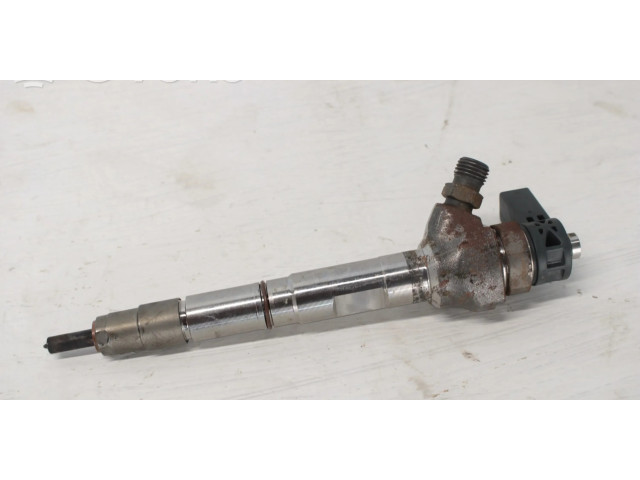 Форсунка 04L130277AC    Volkswagen Golf VII для дизельного двигателя CRB 2