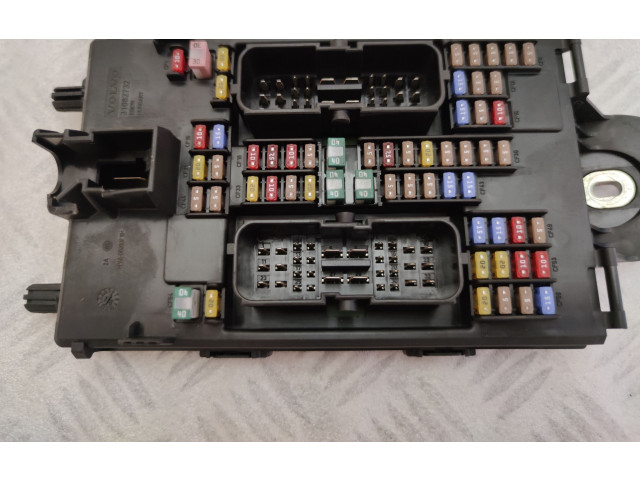 Pojistková skříňka 31682732 Volvo XC60 2020