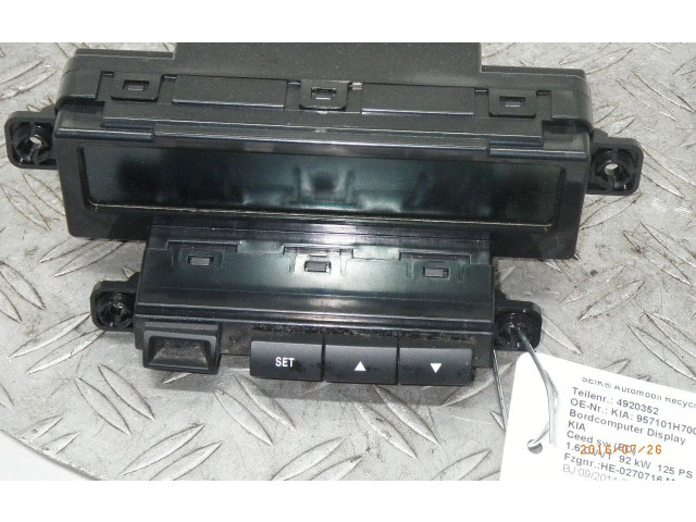 Дисплей    957101H700   KIA Pro Cee'd I