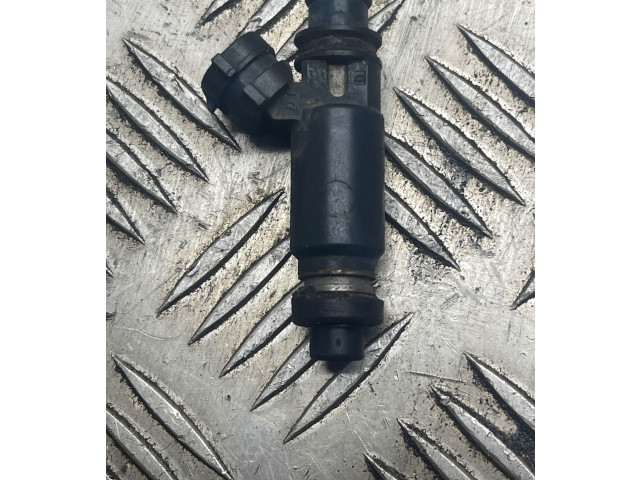 Форсунка     Subaru Forester SF   