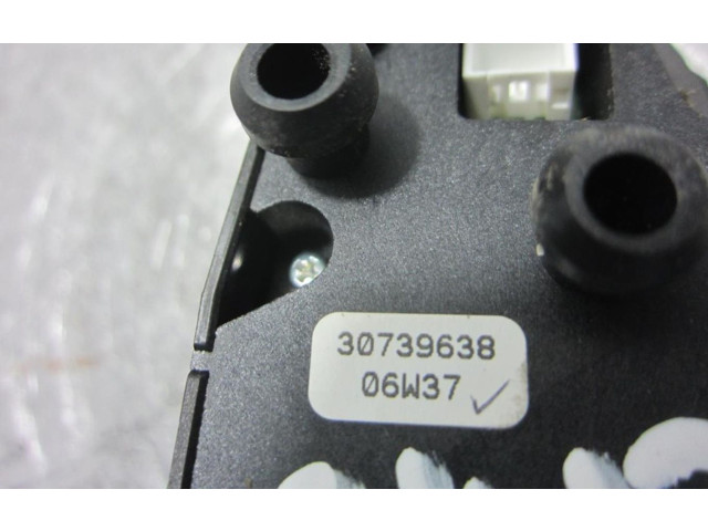 Другие блоки управления / модули 30739638   Volvo C30   