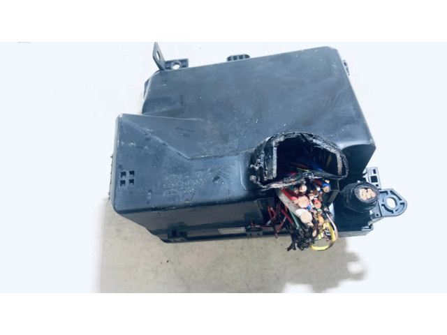 Блок предохранителей pr06102000, pr061-02000 Mitsubishi Outlander