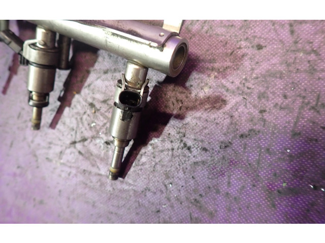 Vstřikovací lišta 06J133317J, 06J133317J Volkswagen Tiguan ---