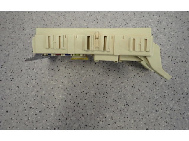 Блок предохранителей  91950-1W570   KIA Rio    