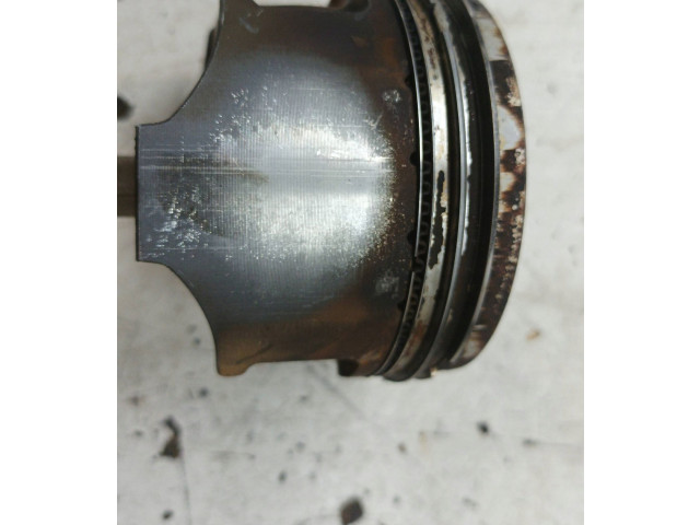 Píst 16V Suzuki Ignis