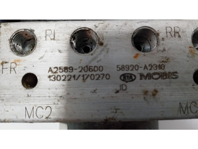 Блок АБС A258920600, 6158945200 KIA Ceed 2012-2018 года