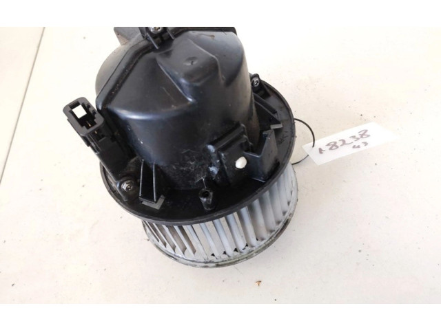 Вентилятор печки       Volvo V70