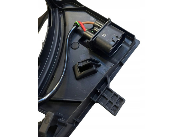 Электрический вентилятор радиаторов       Volkswagen Golf VIII  2019 -  года   