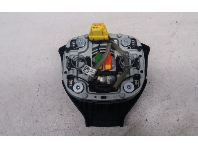 Подушка безопасности водителя 3C0880201AF   Volkswagen PASSAT B6