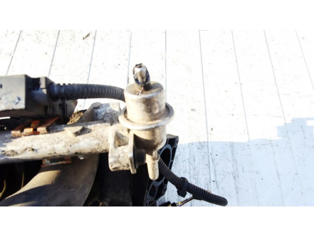 Vstřikovací lišta 98ag14a390la Ford Fiesta pro benzínový motor 1.6