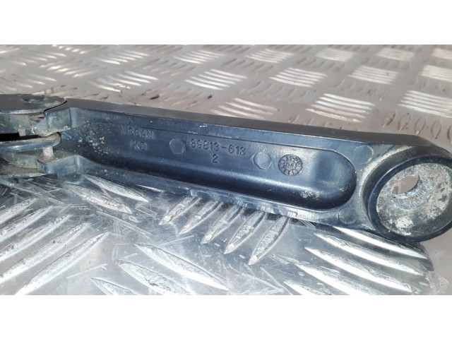 Ножка стеклоочистителей лобового стекла