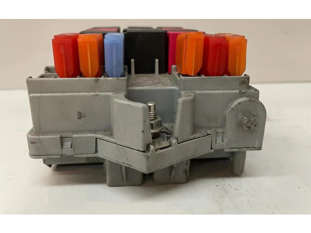 Блок предохранителей 51742420, 51742420   Alfa Romeo GT    