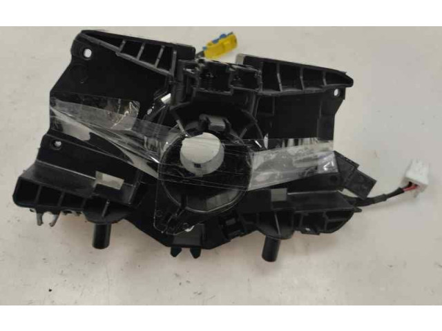 Надувная подушка для руля       Renault Clio IV  2012 -  года   