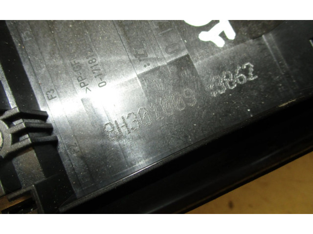   Pojistková skříňka 1K0937125D, 1K0937125D   Volkswagen Caddy 2009