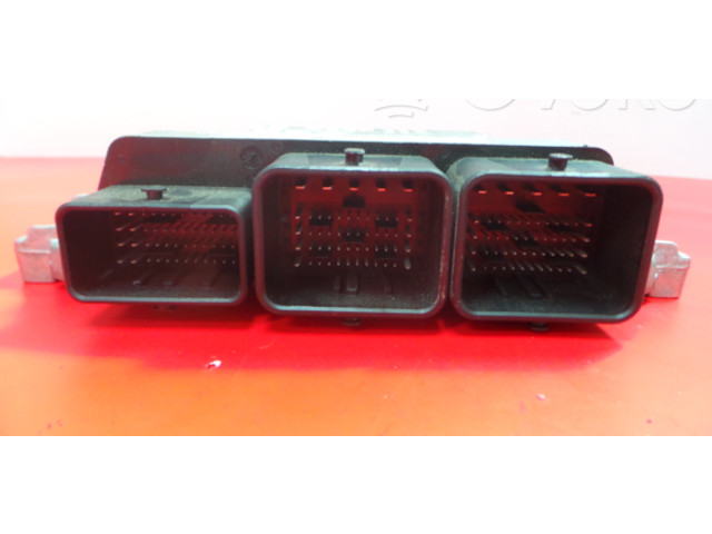 Блок управления двигателя S180075002, HW9666571380   Citroen DS3      