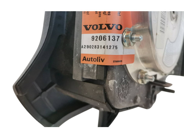 Подушка безопасности водителя 9206137   Volvo S70  V70  V70 XC