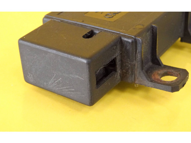 Блок управления OK2N1-61760, OK2N161760 KIA Magentis