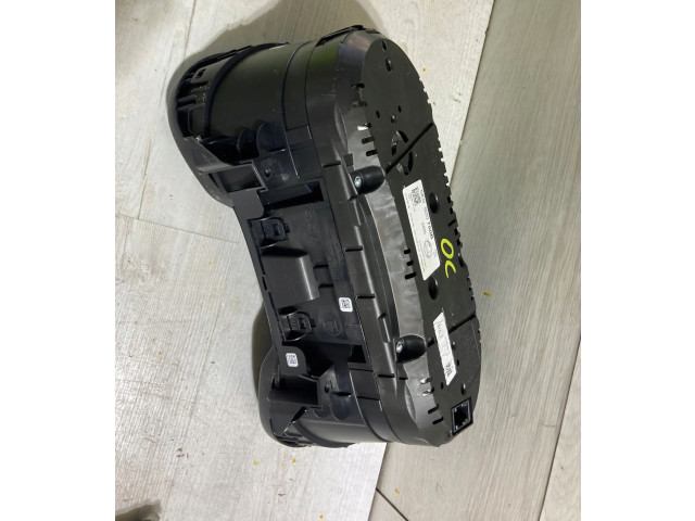 Панель приборов 5e0920750b   Skoda Octavia Mk3 (5E)       