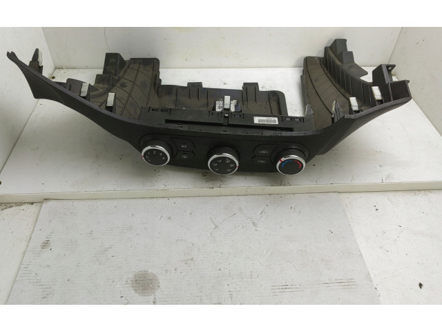 Блок управления климат-контролем 97250A2002 KIA Ceed