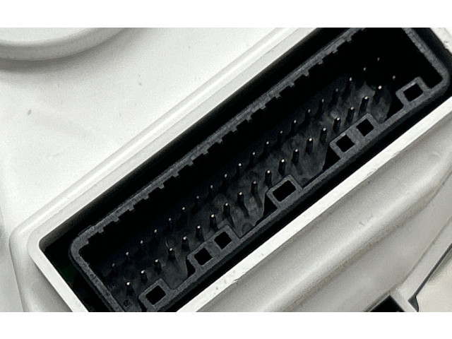 Přístrojová deska Subaru XV II 2018 85003FL020, 0426102