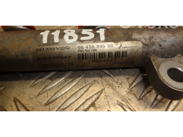 Топливная рампа 9645689580   Volvo S40   для двигателя D 4204 T