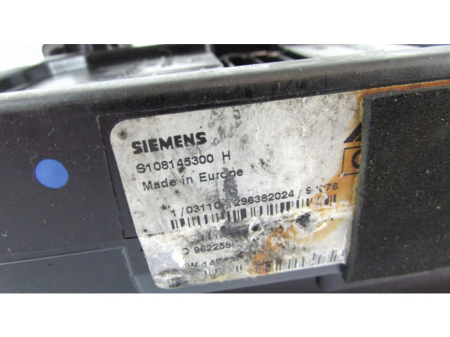 Блок предохранителей S108145300H Ford Galaxy