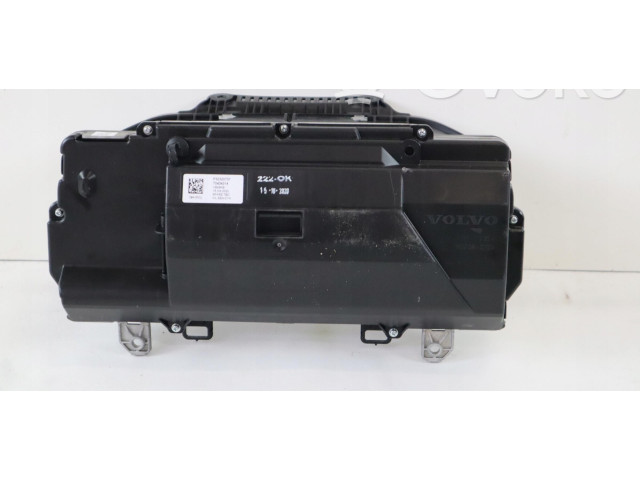 Дисплей 32320737 Volvo XC40