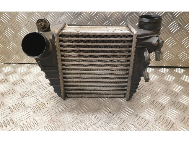 Интеркулер  1J0145803F   Skoda Octavia Mk1 (1U) 