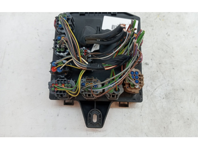 Блок предохранителей C2D46065, GW9314A073BB Jaguar XJ X308