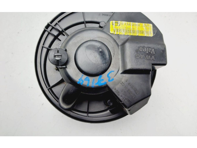 Вентилятор печки    F983228M   Volkswagen Touran I