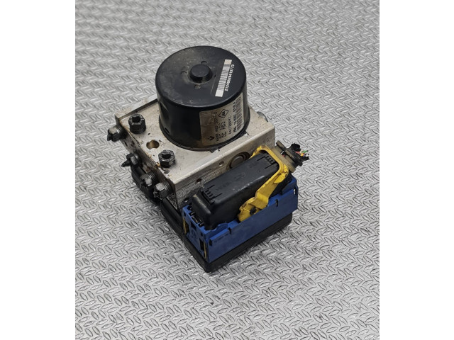 Блок АБС 10020701104, 8200403322D Renault Twingo II 2007 - 2014 года