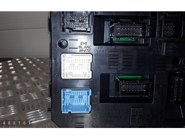 Pojistková skříňka 281197595 Peugeot RCZ 2013