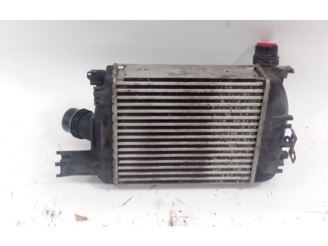 Интеркулер 140032844R, 140034598R Dacia Sandero