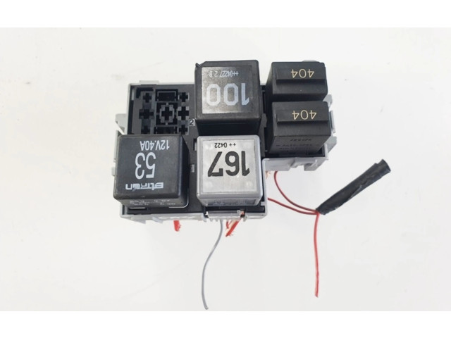 Pojistková skříňka Porsche Cayenne (9PA) 2004