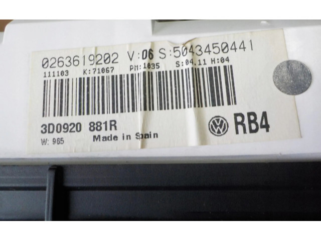 Панель приборов 3D0920881R Volkswagen Phaeton