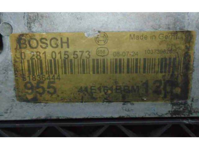 Блок управления двигателем Блок управления 0281015573 Alfa Romeo GT