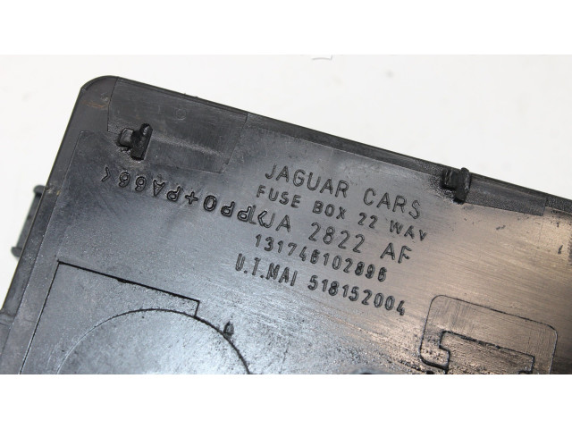 Блок предохранителей LJA2822AF Jaguar XK8 - XKR