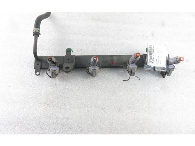 Vstřikovací lišta Suzuki Ignis M13A