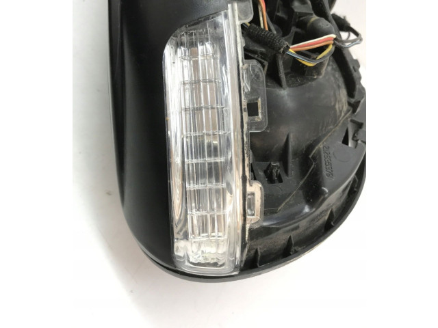 Zpětné zrcátko Volkswagen Tiguan 2016