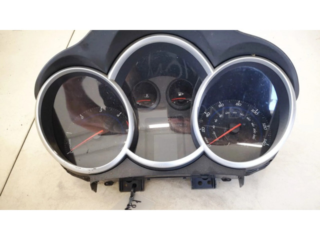 Přístrojová deska Chevrolet Cruze 2010 628209f040410